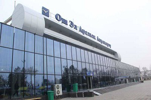 Пассажиры международных авиарейсов будут помогать Киргизии выплатить кредит