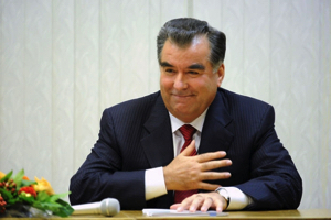 «Рахмон плохого не посоветует» — Таджикистан в зеркале СМИ  