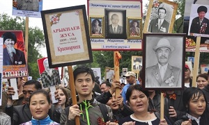 Россия и Средняя Азия: Тревоги и награды, долги и комплименты