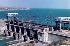 Рахмон решил увеличить энергетический потенциал Таджикистана в три раза