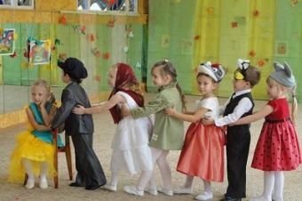 В казахстанских детсадах будут играть в коррупцию