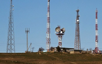 Узбекистан может отключить телефонную и сотовую связь в Кыргызстане?