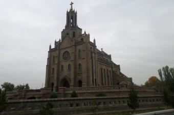 Христиан Узбекистана и Казахстана зачем-то пугают гонениями