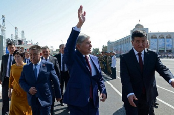 Официальные доходы и имущество окружения Атамбаева. Кто чем владеет?