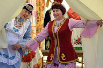 Исследование: Узбекистан – самая щедрая страна в бывшем СССР