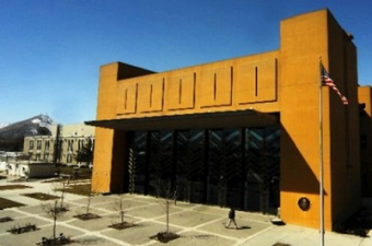 CША временно закрыли посольство в Афганистане