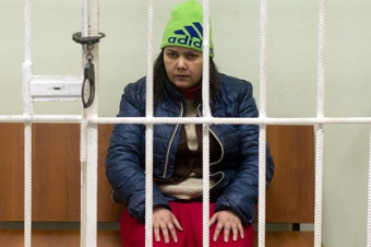 Суд освободил убившую ребенка няню от уголовной ответственности 