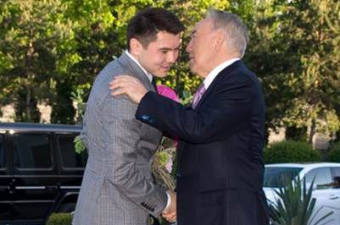 Внук Назарбаева публично назвал имена казахстанских «врагов народа»