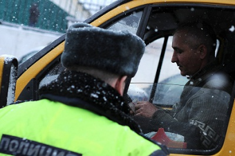 Кому выгодно убрать водителей-мигрантов из общественного транспорта России