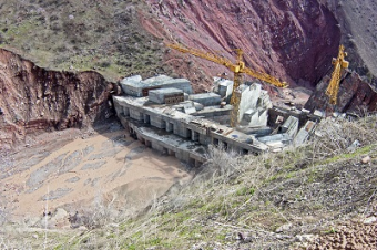 Таджикистан предлагает катарским инвесторам возведение ГЭС