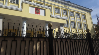 Посол России в Киргизии отказался защищать права российского журналиста
