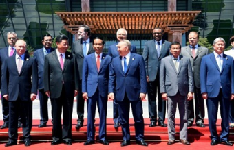 Что ждет ”Один пояс - один путь” в Центральной Азии?