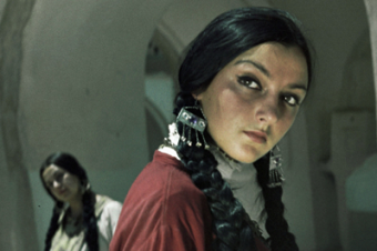 Сколько жен в самый раз — три или одна: Сеть об инициативе Мирзиёева