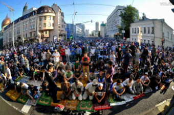 Треть россиян назвали себя мусульманами