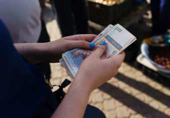 Не пускать сомони по ветру: зачем таджикистанцев приучают к бережливости