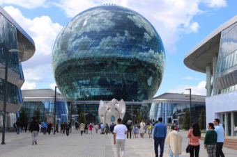 Заграница за порогом: что поразило россиянку в Алматы и Астане