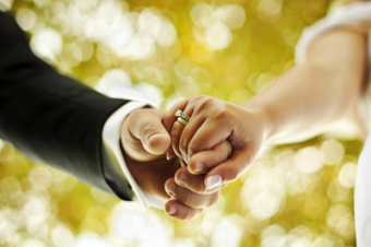 Мирзиёев призвал узбекистанцев к скромным свадьбам без расточительства