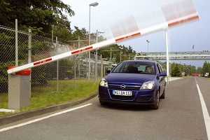 Узбекистан упростил процедуру прохождения границы для киргизстанцев