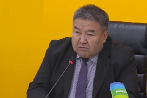 Жумакадыр Акенеев: Деньги от «Кумтора» нужно грамотно инвестировать, а не растратить на мелкие нужды