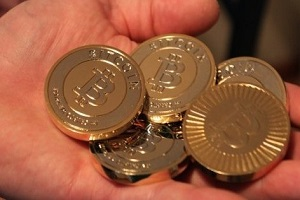 Казахстанцам могут ограничить операции с криптовалютой