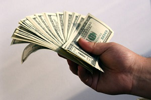 На каждого таджикистанца приходится по $260 внешнего долга