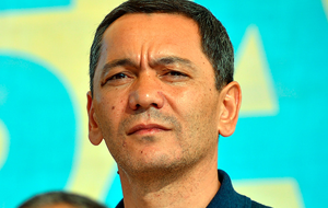 Кыргызстан:Омурбек Бабанов покинул пост лидера партийной фракции