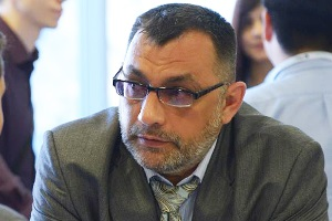 Деньги кончились. «Защитники экологии» вспомнили о «Кумторе»