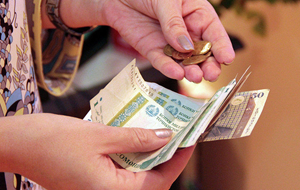 В Таджикистане выросла среднемесячная зарплата