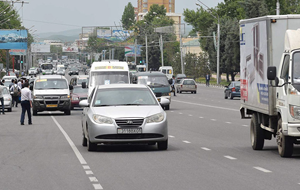 В Таджикистане с 1 апреля 2018 запретят ввоз старых авто 