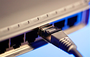 Кому нужна монополия на интернет в Таджикистане