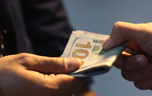 В Кыргызстане появится «список коррупционеров»