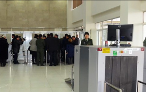 Мирзиёев заявил о возбуждении уголовных дел против узбекских таможенников