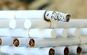 Узбекистан увеличит поступления в бюджет за счет курильщиков и любителей спиртного