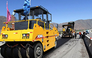 Деньги на дорогу. Кто поможет Таджикистану отремонтировать и построить автобаны