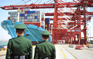 Третья торговая: чем противостояние Китая и США выгодно России