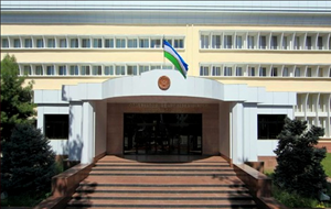 В Узбекистане за полгода возбудили 83 дела о взяточничестве в вузах и школах