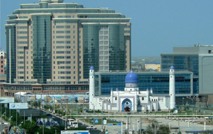 Какие регионы и отрасли Казахстана выбирают инвесторы? 