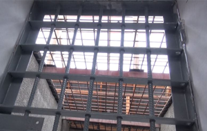 В Кыргызстане ликвидируют ряд колоний-поселений