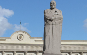 Спекулянт против Абая — раскачка Казахстана началась