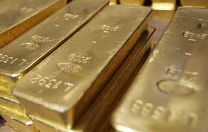 Борьба с ростом доллара сократила золотовалютные резервы Кыргызстана