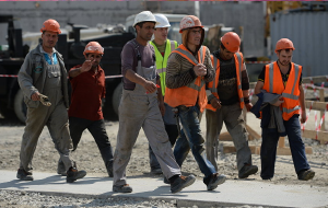 В кармане надежней: доверят ли мигранты свои деньги властям Таджикистана