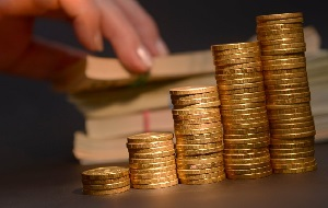 Отвязанный рубль: почему российская валюта растет, когда нефть дешевеет