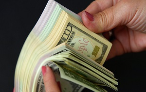 Киргизский фонд выкупил торговый центр в Москве