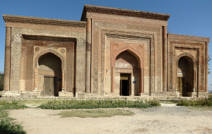 Киргизия: 9 фактов о городе Узгене — ровеснике Шелкового пути