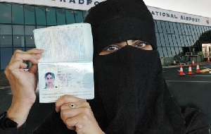 Депутаты предлагают ввести безвизовый режим для иностранцев с западными и японскими визами. Спецслужбы и МВД против