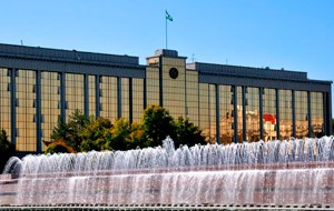 Иностранцы в правительстве Узбекистана