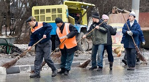 Не хочешь менять кресло на метлу? Освободи общежитие!