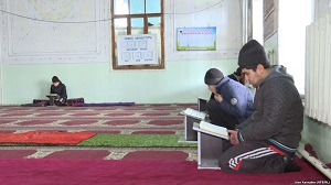 Какова роль государства в религиозном образовании