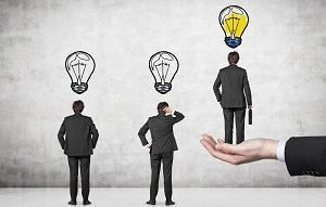 Цель любого министра – максимум полномочий и минимум ответственности