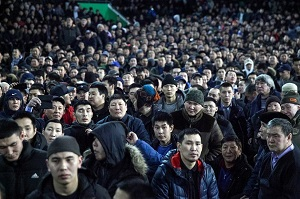 Не заставляй нас собрать ружья: почему жители Якутска поднялись против мигрантов